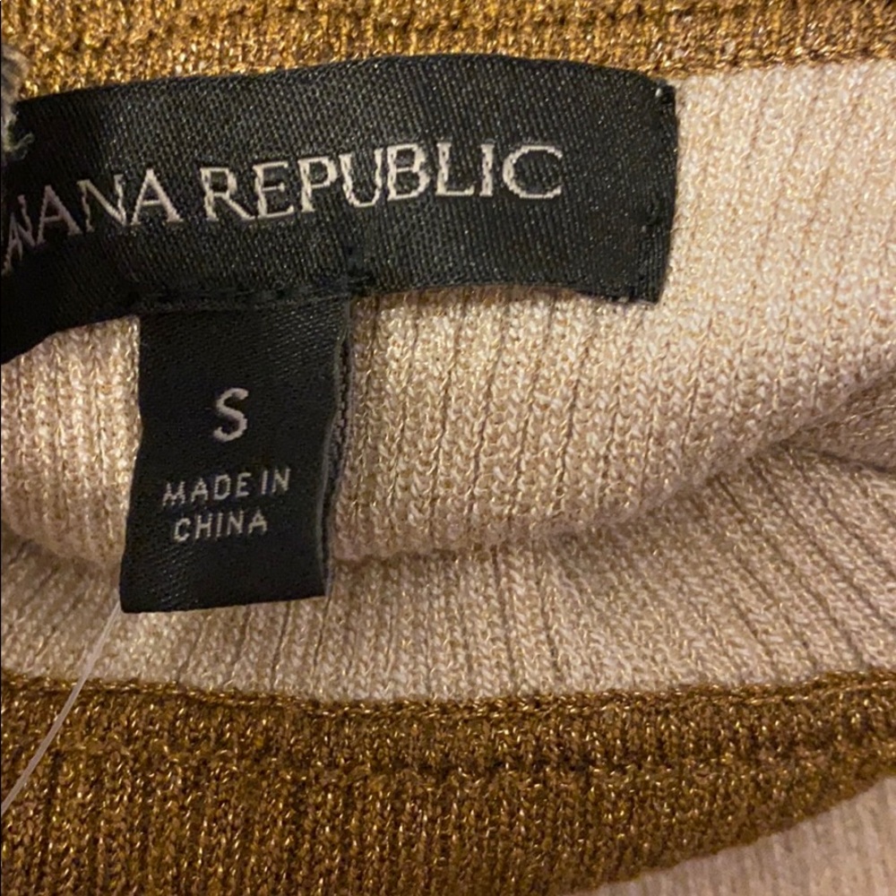 Sweater - Picture 6 of 6